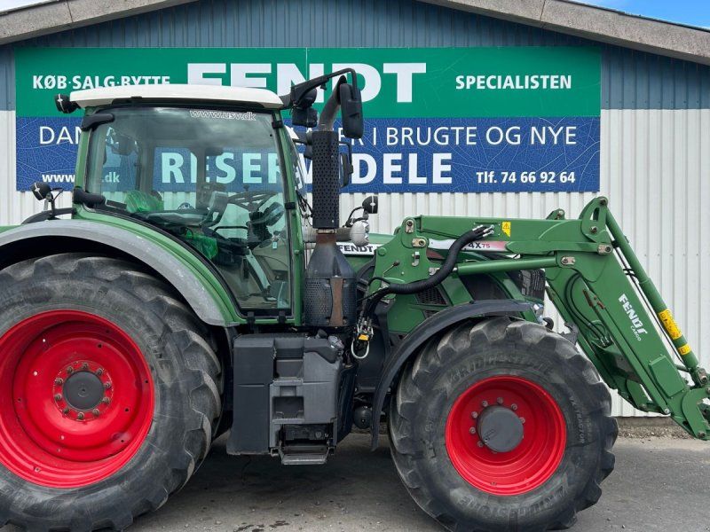 Fendt 722 Vario SCR Profi Med Frontlæsser 4x75