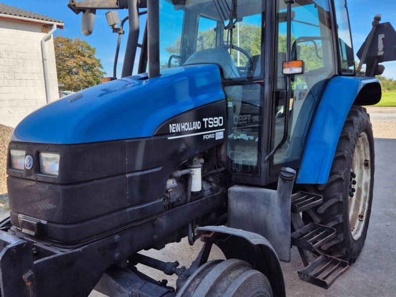 New Holland TS90 2 WD