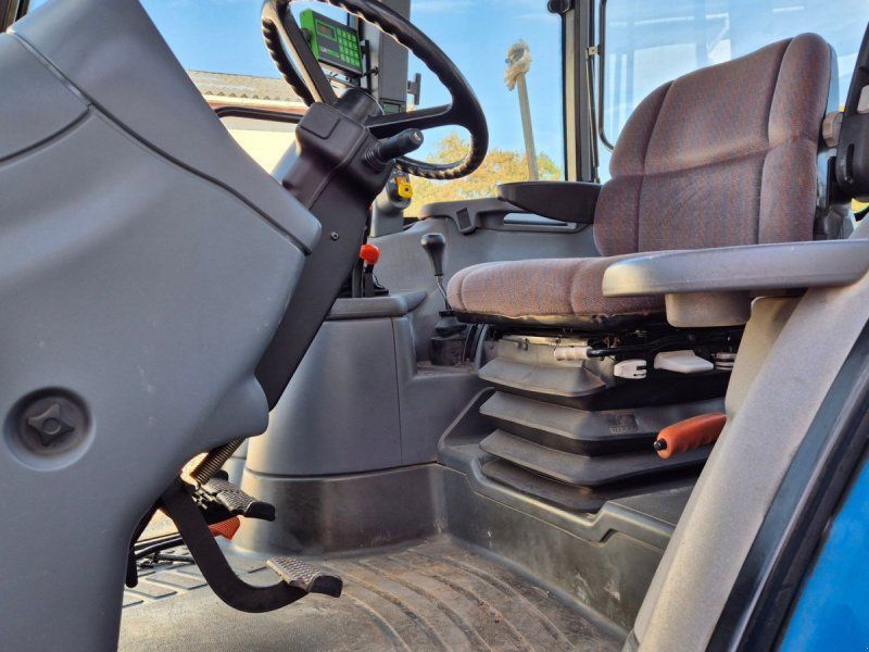 New Holland TS90 2 WD