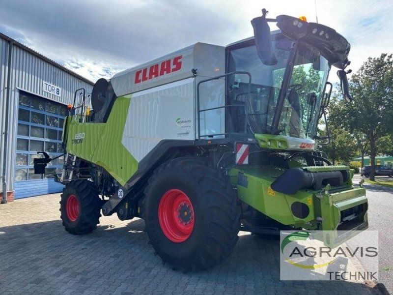 Claas TRION 650