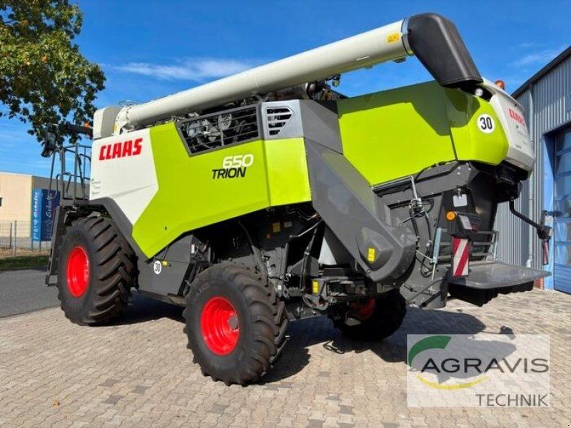 Claas TRION 650