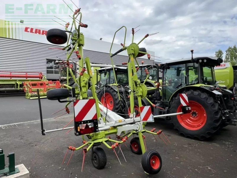 Claas volto 700