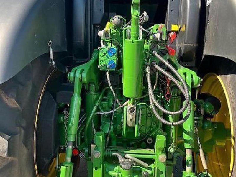 John Deere 6190r