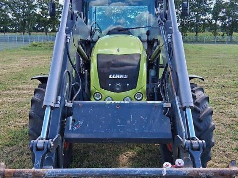 Claas axos 320