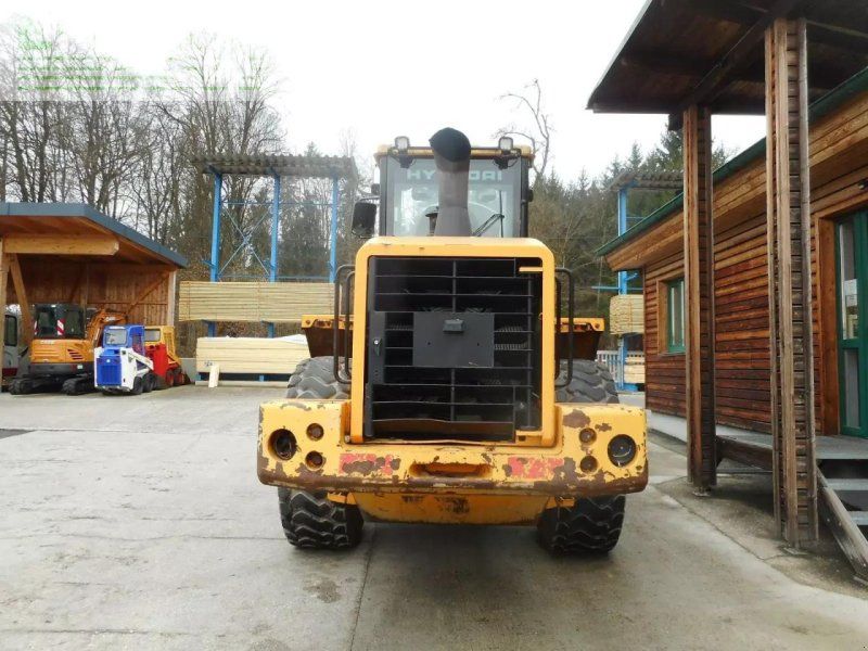 Hyundai hl740-7 mit hochkippschaufel u. volvo sw