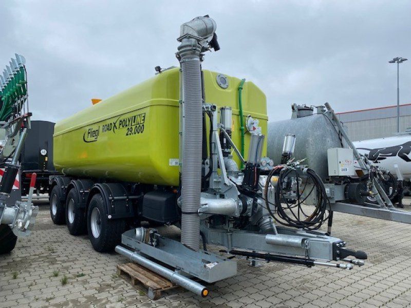 Fliegl FW 29000l Road X Poly Line Tridem