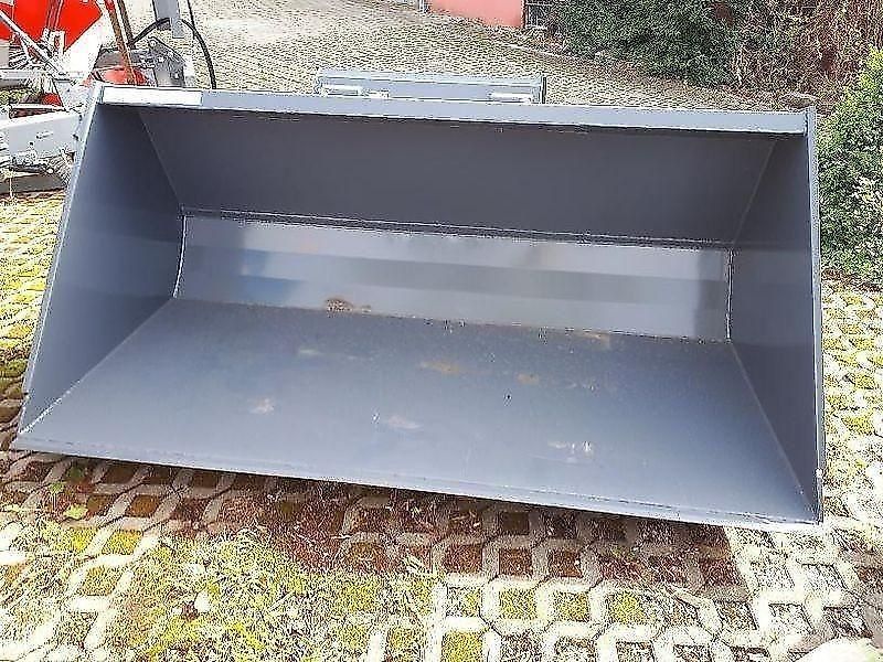 Metal-Fach VOLUMENSCHAUFEL für HACKSCHNITZEL usw.