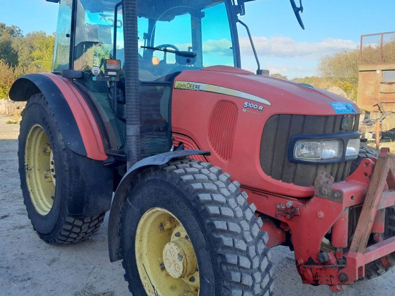 John Deere 5100R Power shift Road tires