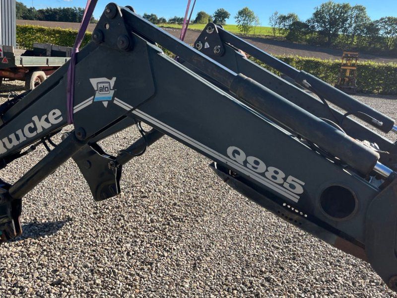 Quicke Q985 Til mellem str traktor, vanger til NH T6080 have