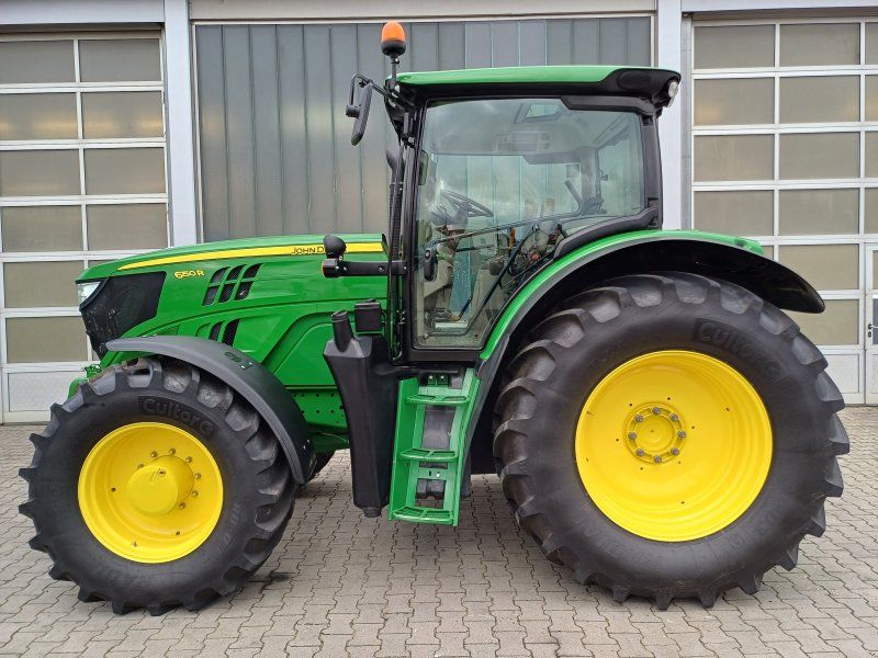 John Deere 6150R