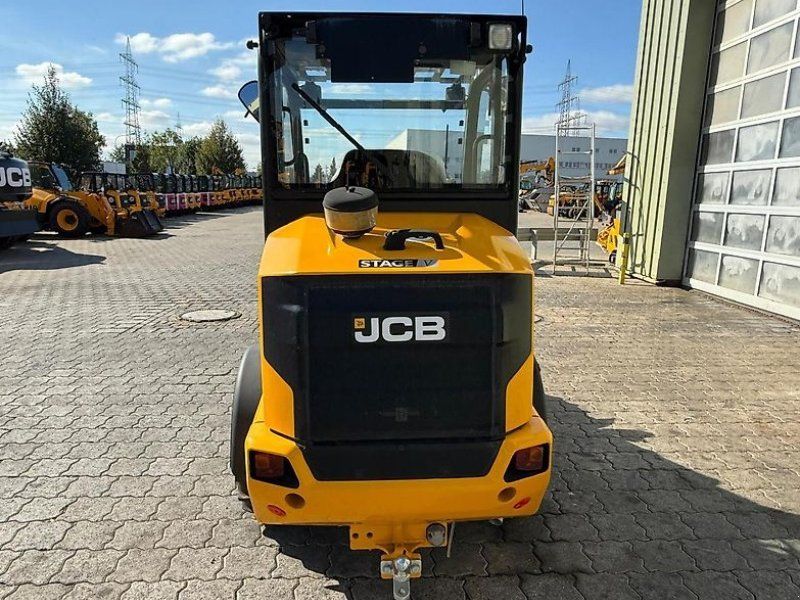 JCB 403 PLUS