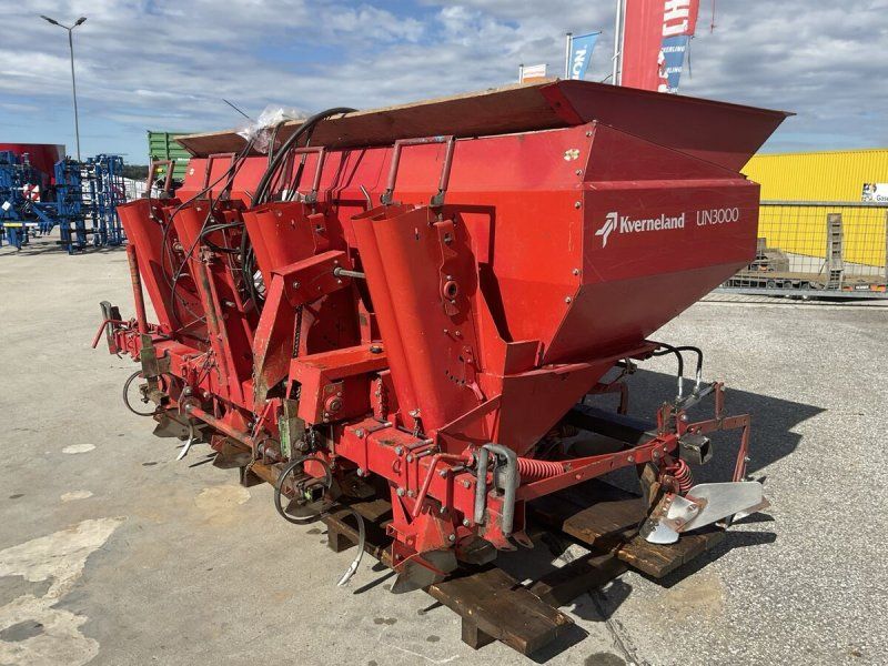 Kverneland UN 3000