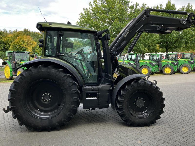 Valtra G125 Unlimited