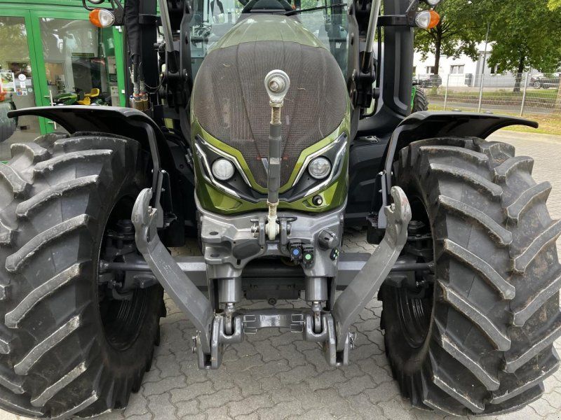 Valtra G125 Unlimited
