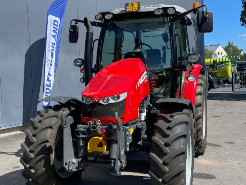 Massey Ferguson 5713