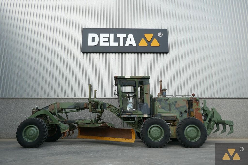 Caterpillar 130G Ex-army