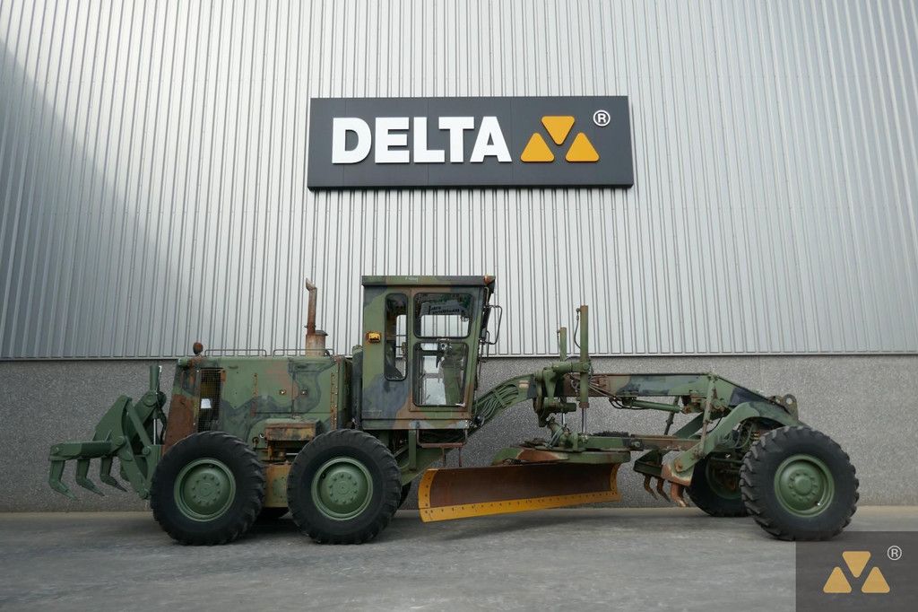 Caterpillar 130G Ex-army