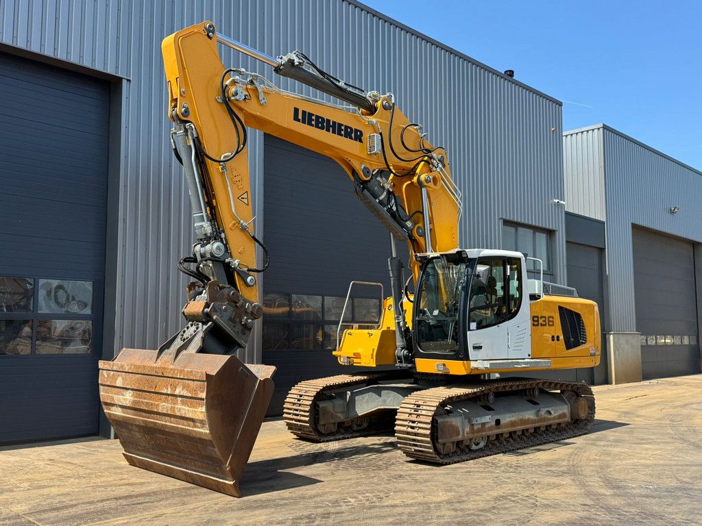 Liebherr R936 NLC
