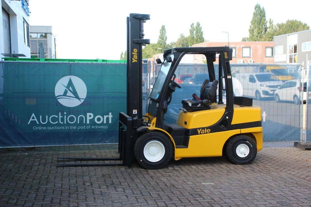 Heftruck Yale GDP35VX E2795 Diesel 2680kg 5.96m 2011