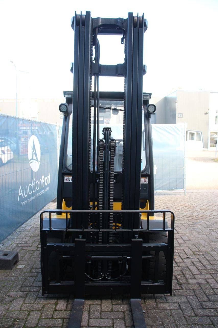 Heftruck Yale GDP35VX E2795 Diesel 2680kg 5.96m 2011