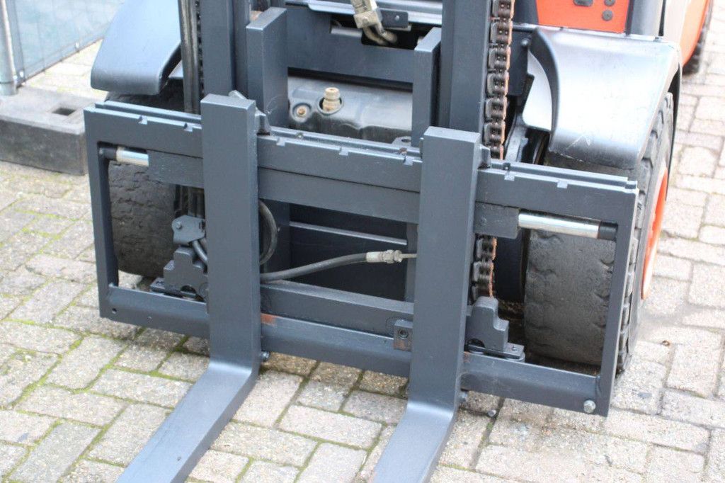 Heftruck Linde H30D-02 Diesel 3000kg 3.65m 2015