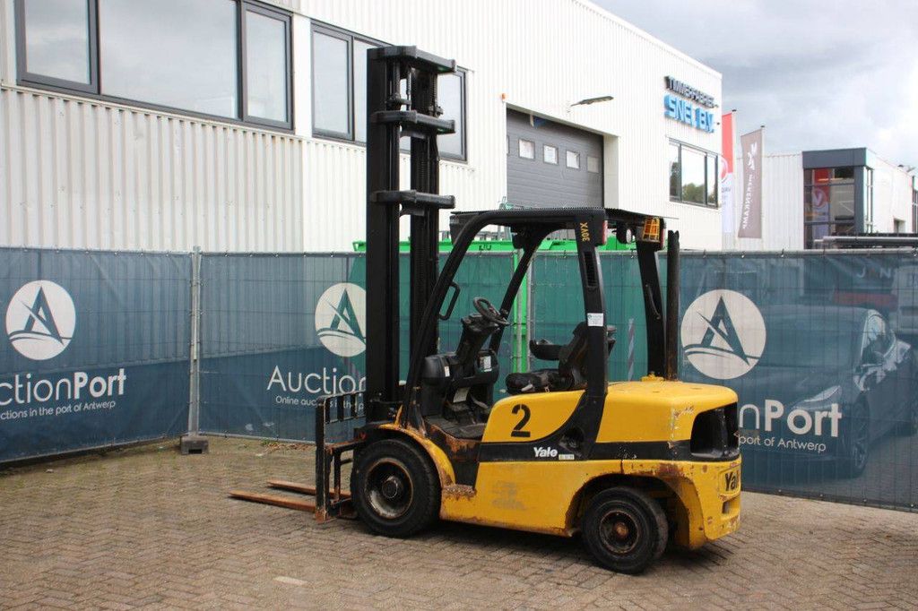Forklift Yale GDP30VX E2345 Diesel 2720kg 4.91m 2010