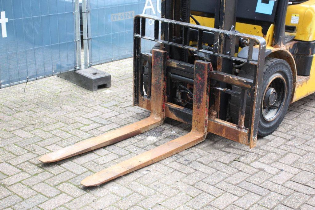 Forklift Yale GDP30VX E2345 Diesel 2720kg 4.91m 2010
