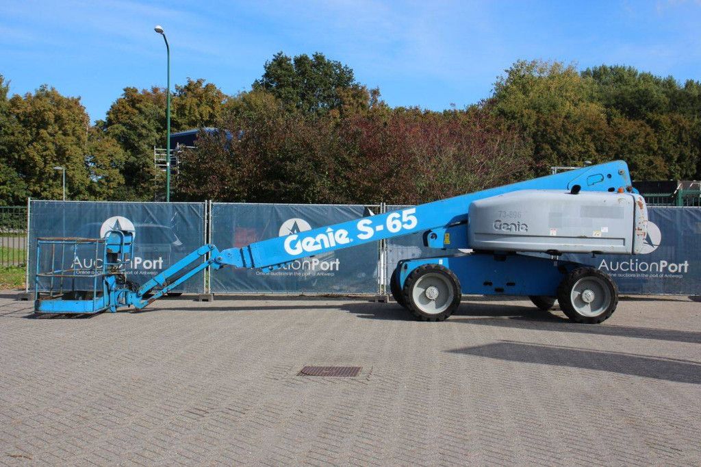 Telescopic boom lift Genie S-65 Diesel 22m 2006