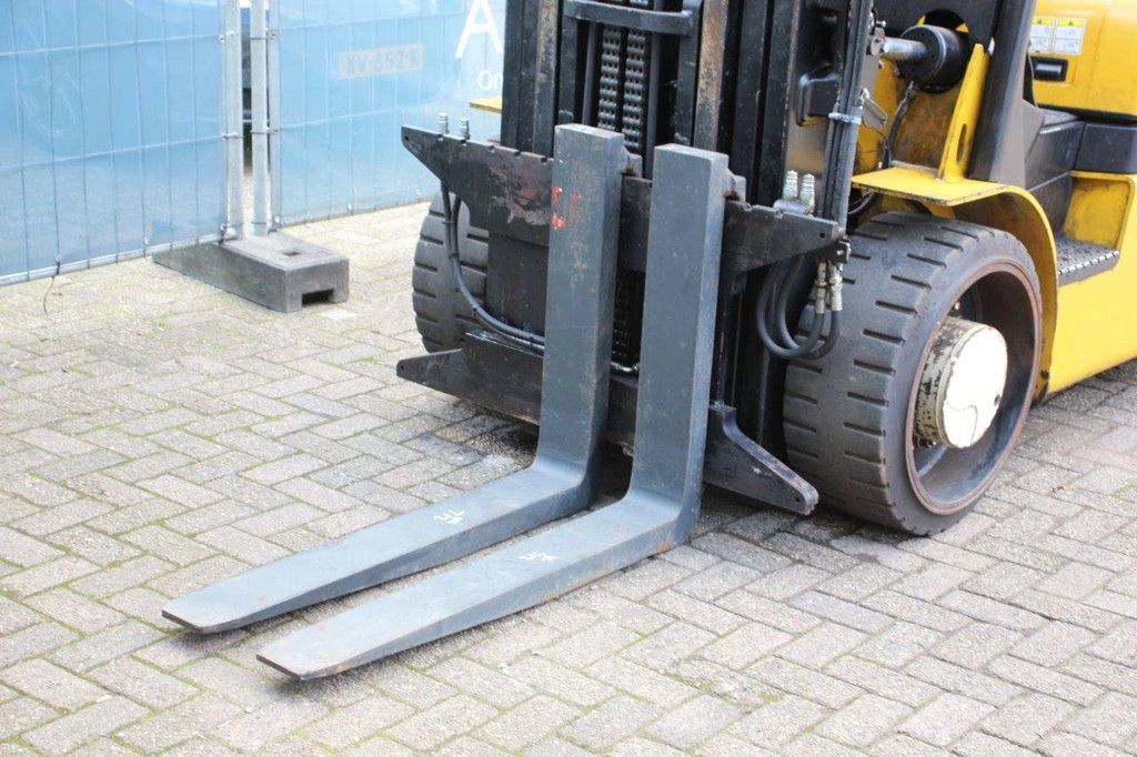 Forklift Yale GLC70VX LPG 2800kg 6.8m 2010