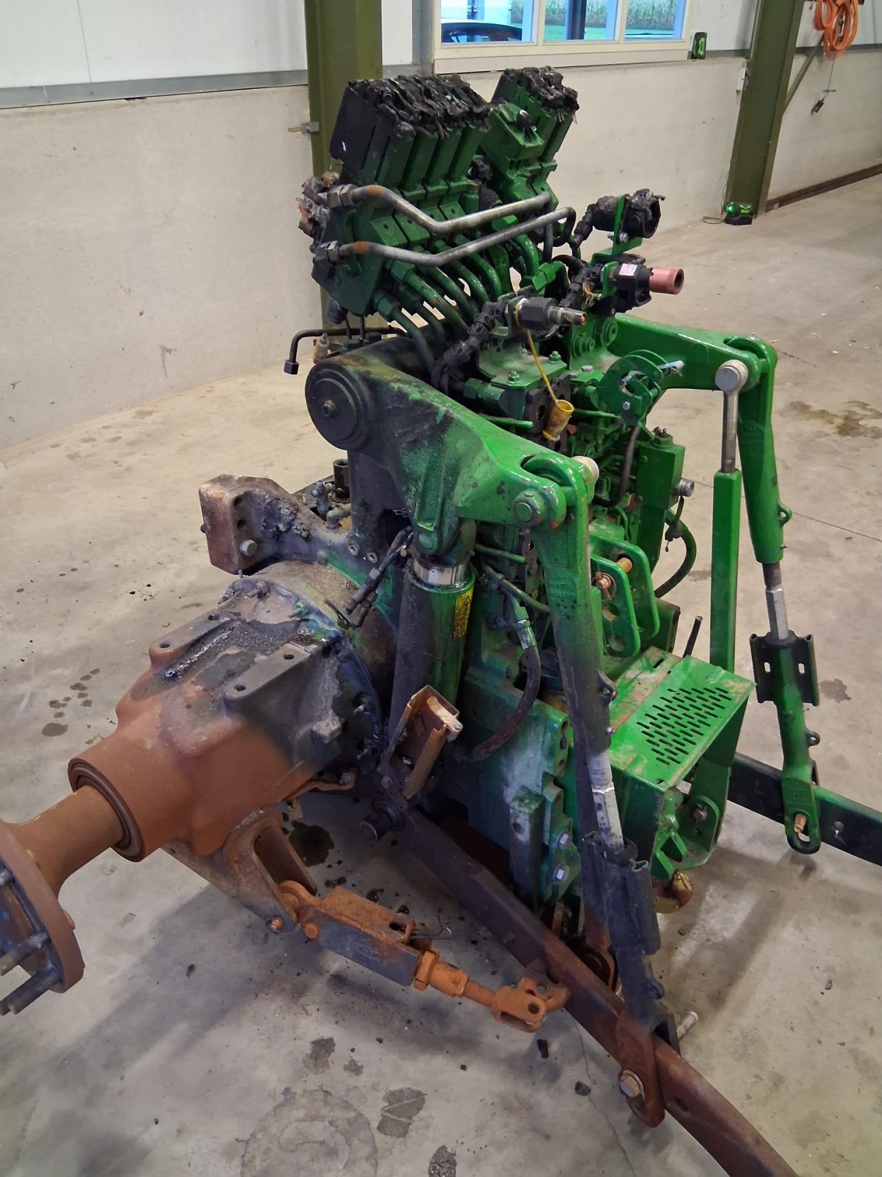 John Deere 6195R