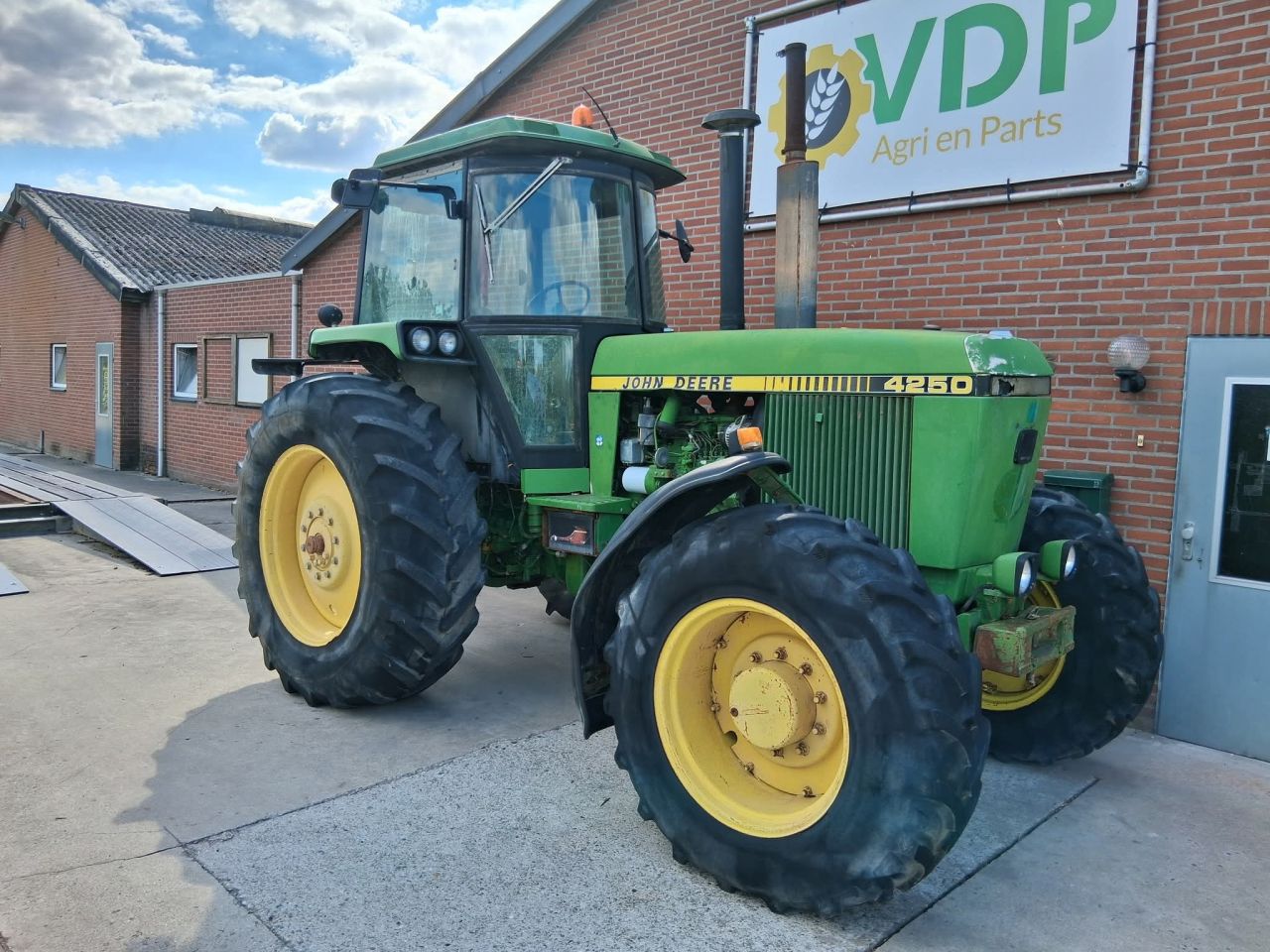 John Deere 4250 ( Voor onderdelen )