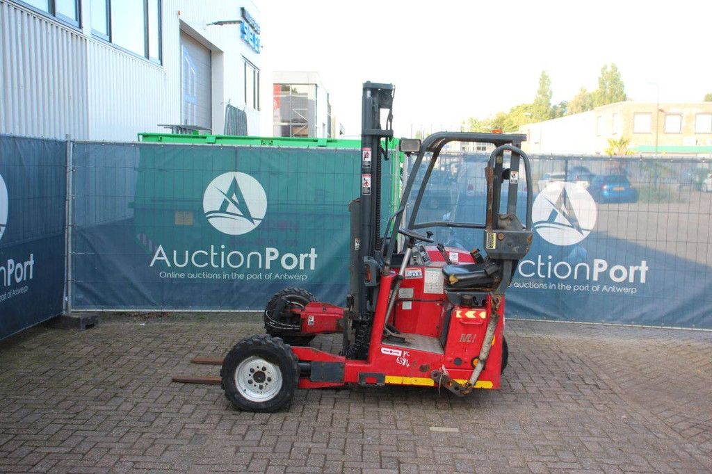 Moffett M4 20.4 Diesel 2000kg Truck-Mounted Forklift 2011