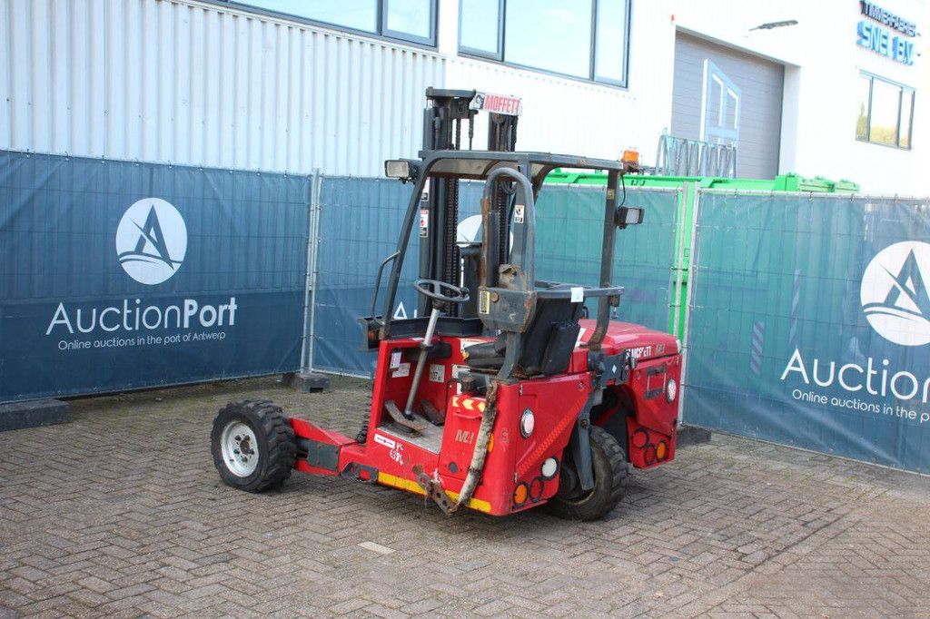 Moffett M4 20.4 Diesel 2000kg Truck-Mounted Forklift 2011