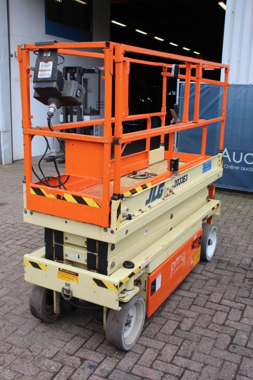 Schaarlift JLG 2033E3 Elektrisch 8.1m 2002