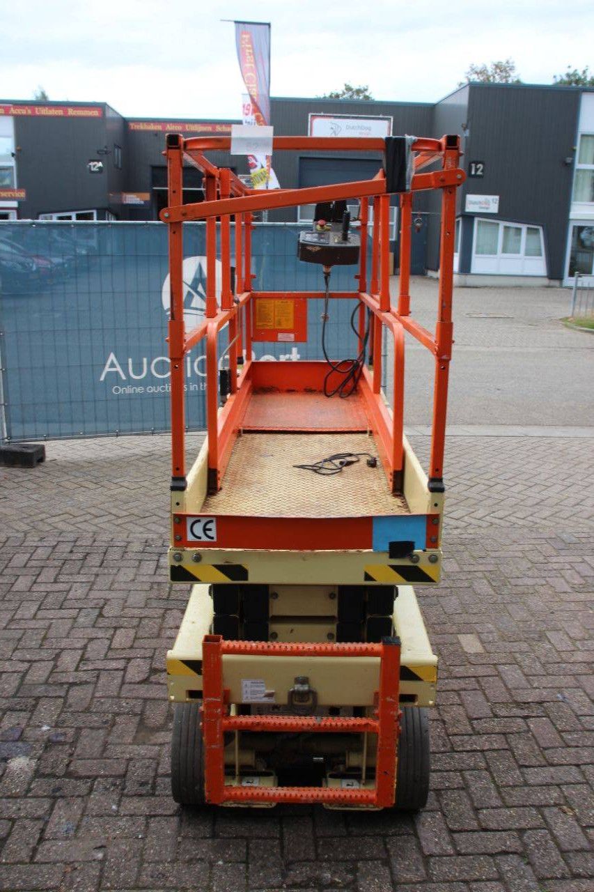 Schaarlift JLG 2033E3 Elektrisch 8.1m 2002