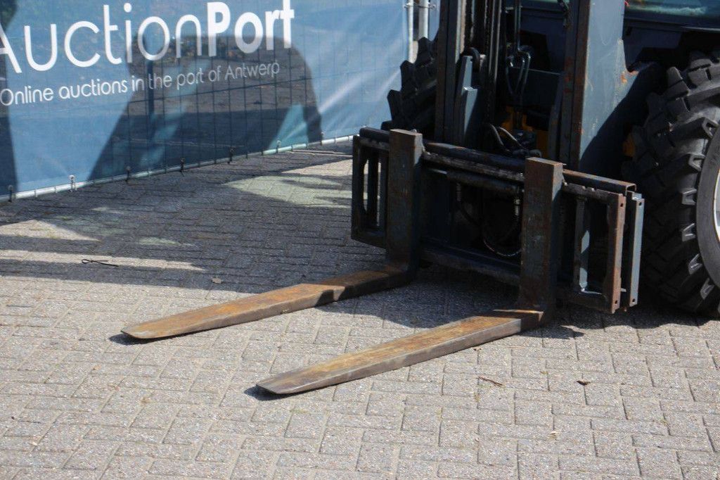 Ruw-terreinheftruck Manitou MH25-4 7 Diesel 2500kg 3.7m 2007