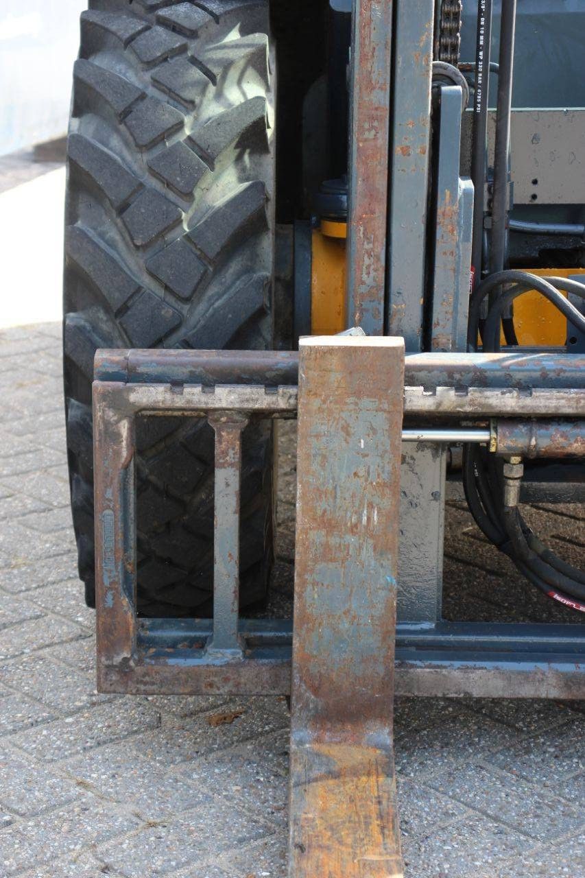 Ruw-terreinheftruck Manitou MH25-4 7 Diesel 2500kg 3.7m 2007