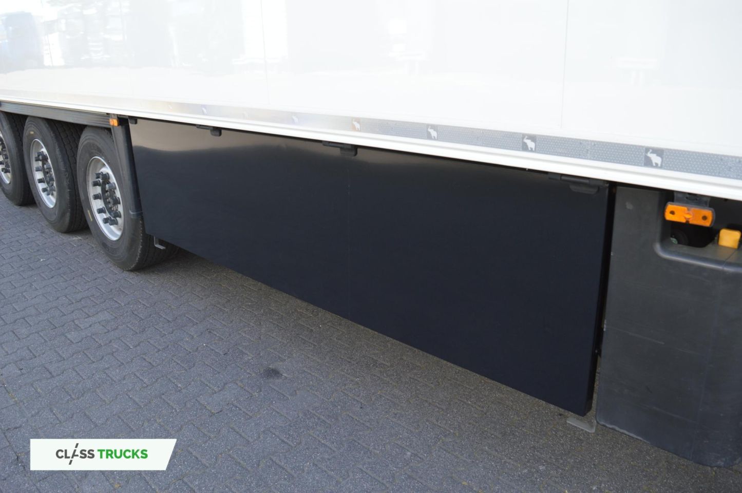 Schmitz Cargobull SKO FP 60 ThermoKing SLXi 300