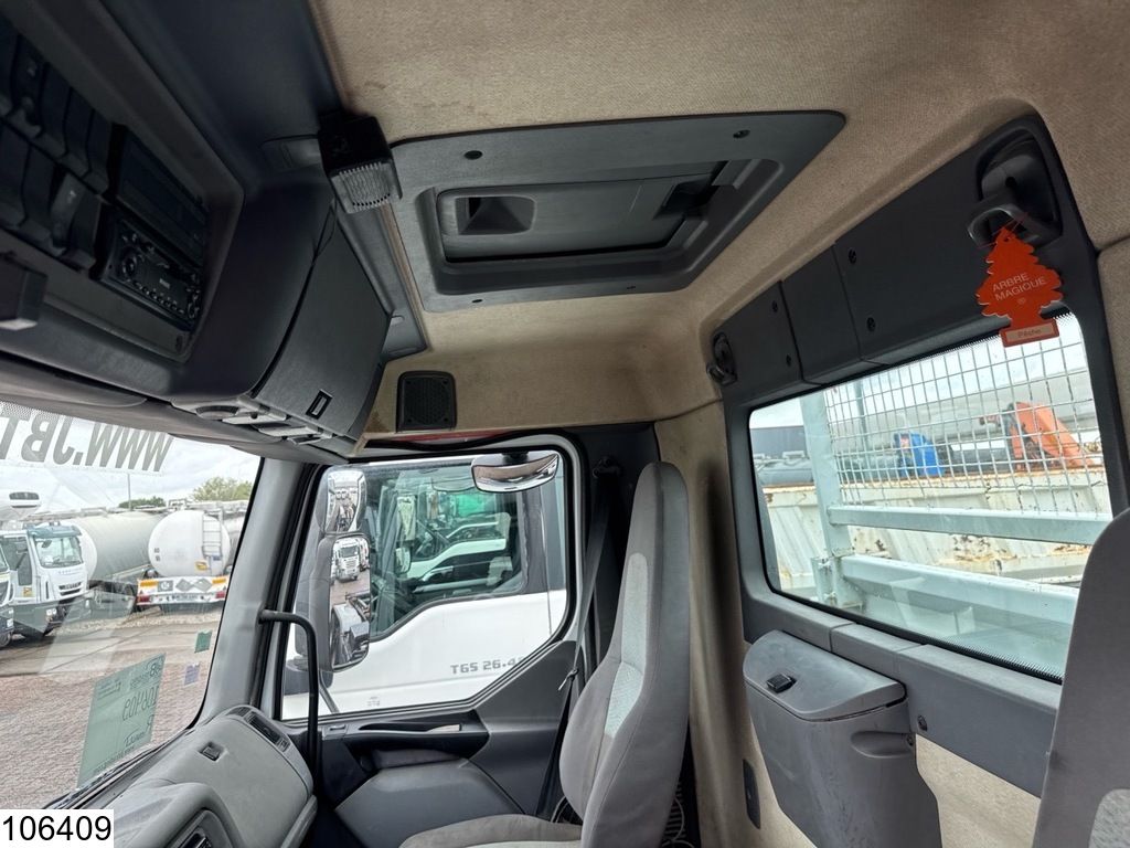 Renault Kerax 370 6x4, Manual, Steelsuspension