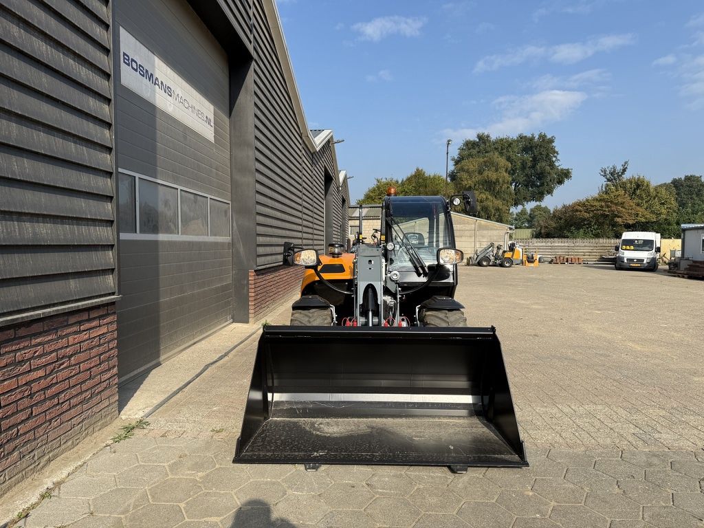 Giant GT5048 compact verreiker BJ 2023 70 uur