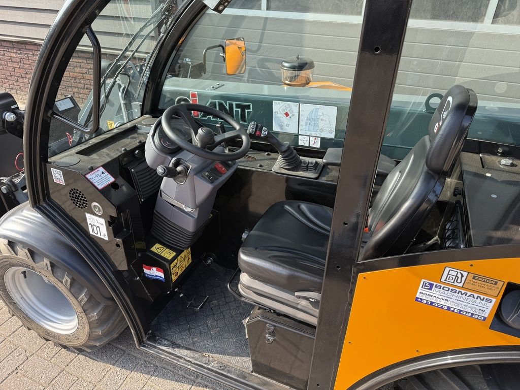 Giant GT5048 compact verreiker BJ 2023 70 uur