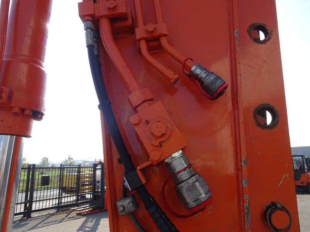 Hitachi ZX130LCN-6