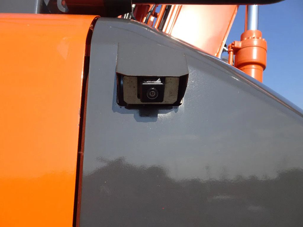 Hitachi ZX130LCN-6