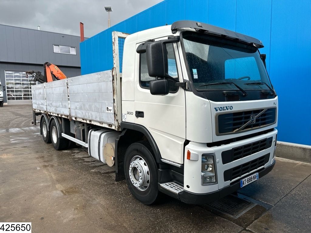 Volvo FM 300 6 X 2, Manual, Steel suspension, Palfinger