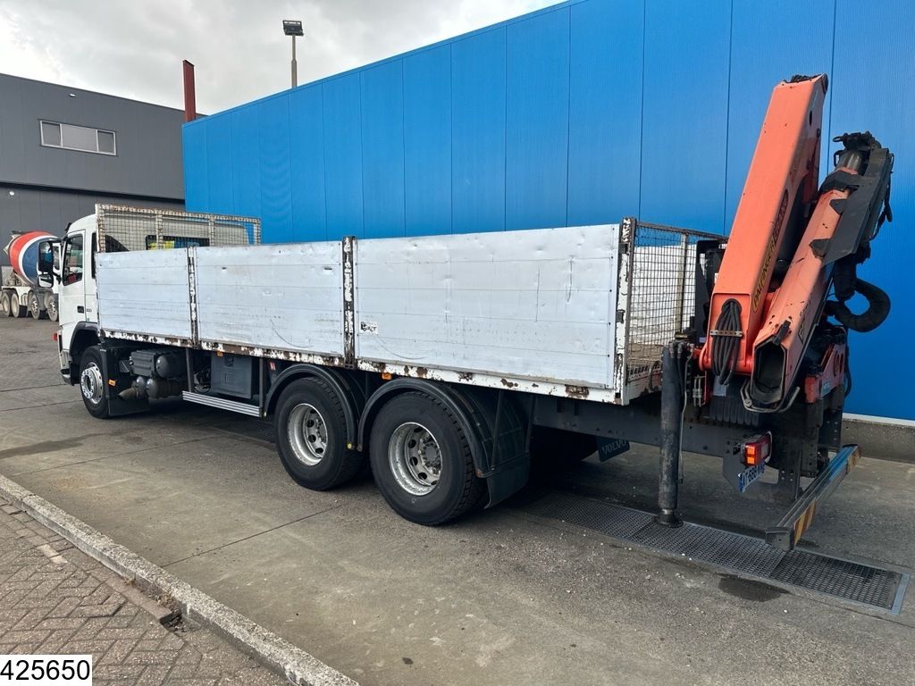 Volvo FM 300 6 X 2, Manual, Steel suspension, Palfinger
