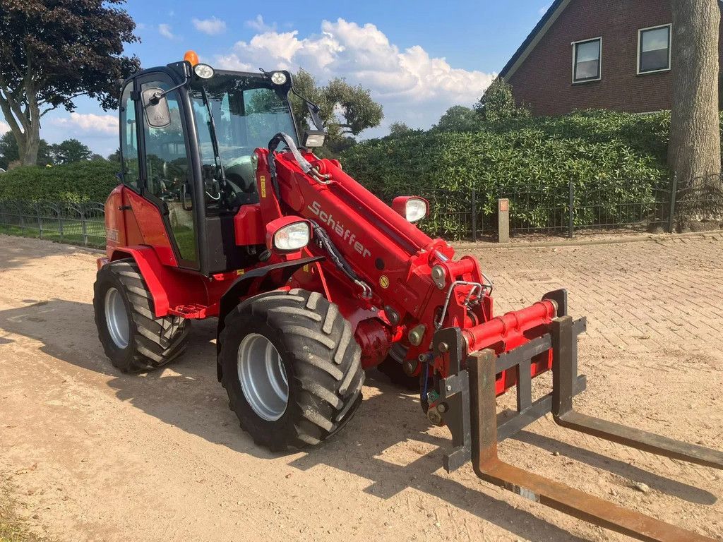 Schäffer 3550 T Shovel Loader