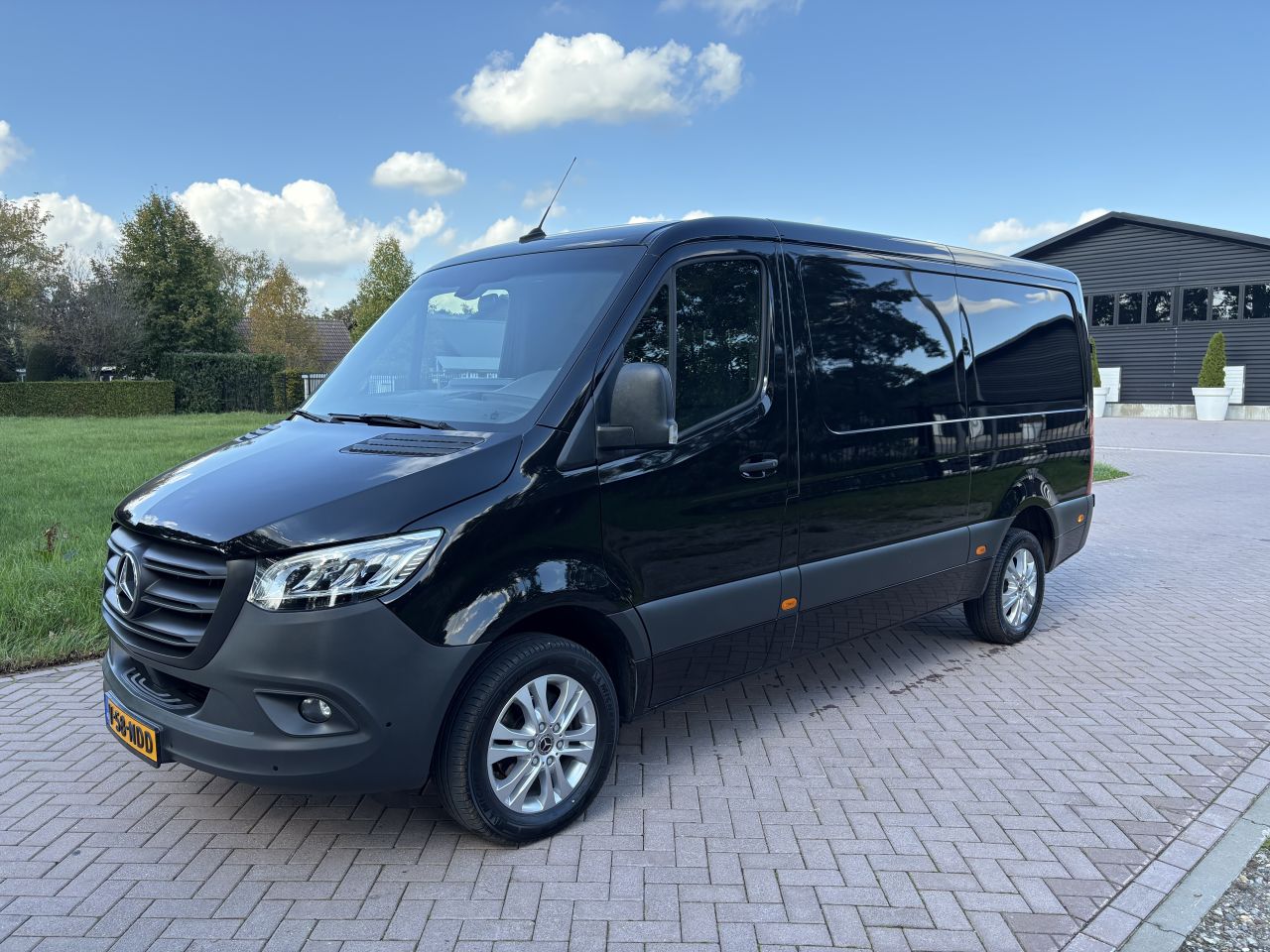 Mercedes Sprinter 319 V6 EURO 6 (2021) kast inrichting