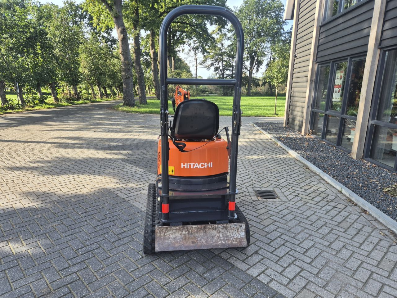 Used HITACHI ZX10U-2 minidigger with weight of 1100 kgs