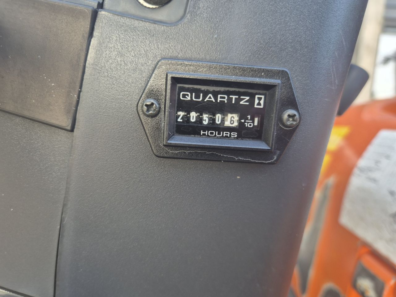 Used HITACHI ZX10U-2 minidigger with weight of 1100 kgs