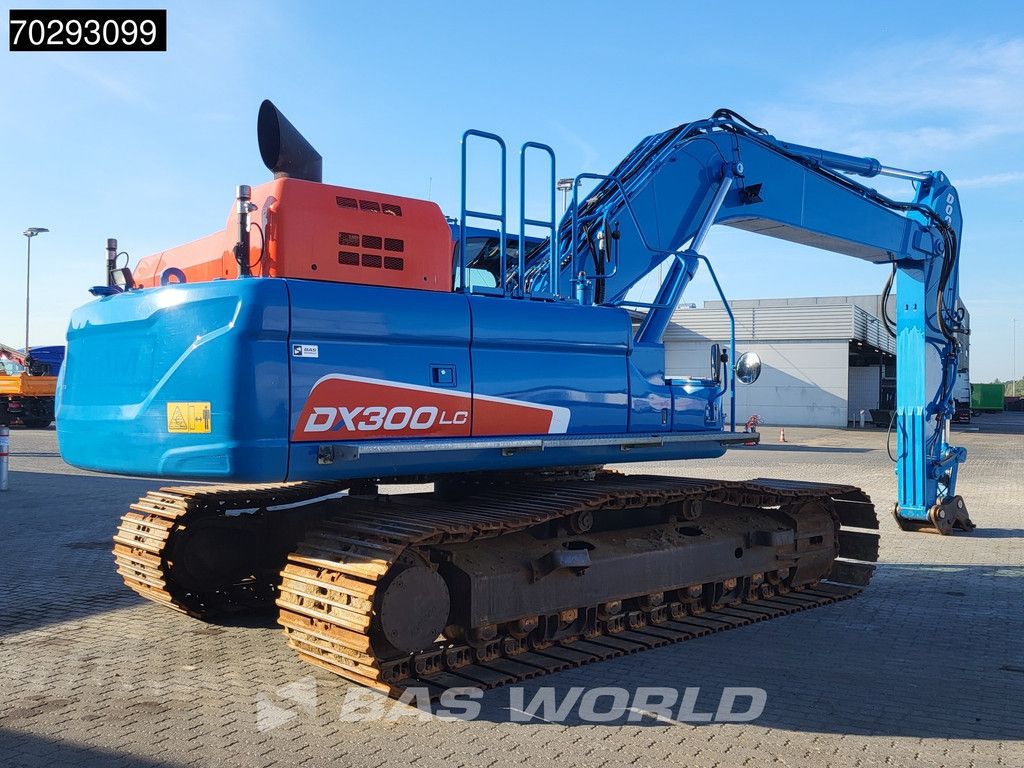 Doosan DX300LC-5